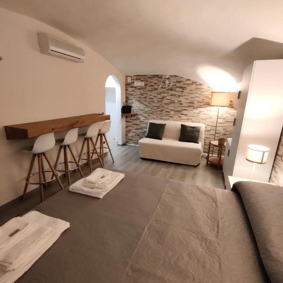 Il Salotto Di Napoli - Guest House Eksteriør billede