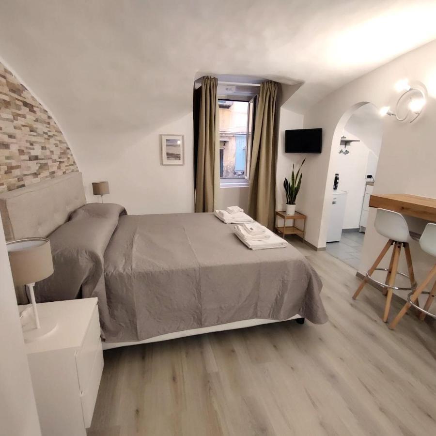 Il Salotto Di Napoli - Guest House Eksteriør billede